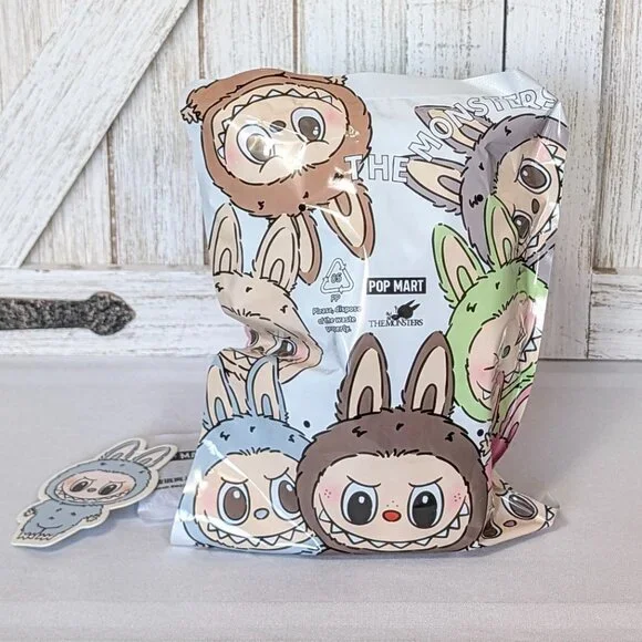 Authentic POP MART The Monsters EXCITING MACARON SEA SALT COCONUT Labubu - Picture 5 of 11